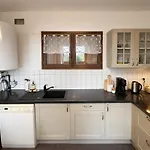 Lägenhet Maison Paisible A Senlis (Oise)