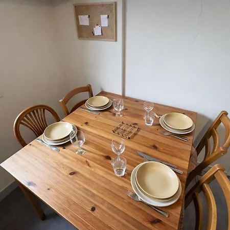 Apartment Maison Paisible A Senlis (Oise)