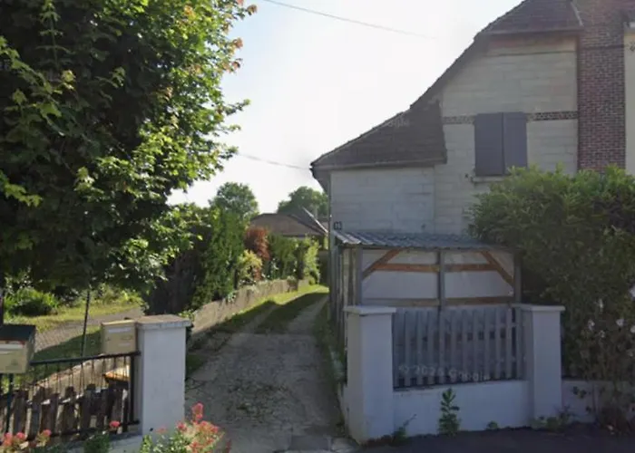 Maison Paisible A Senlis (Oise)