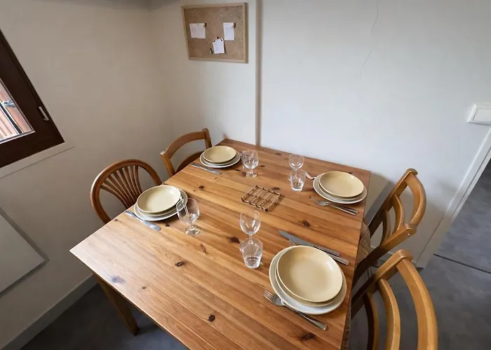 Apartment Maison Paisible A Senlis (Oise)